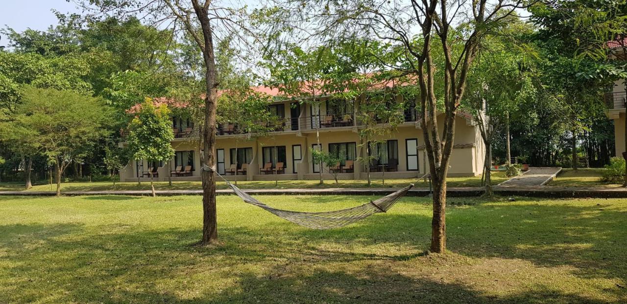 Lumbini Buddha Garden Resort Exterior foto